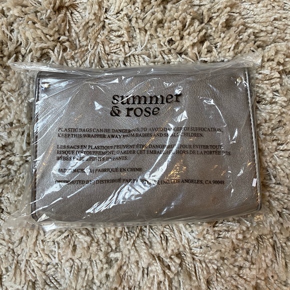 Summer & rose metallic crossbody bag - Picture 6 of 6